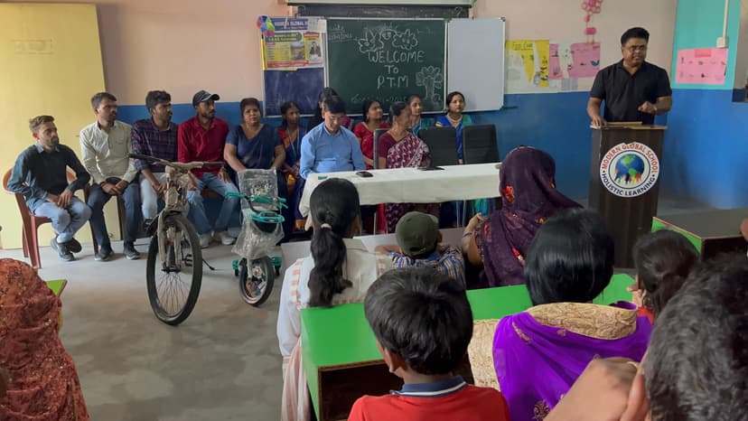 Prize Distribution with Parents